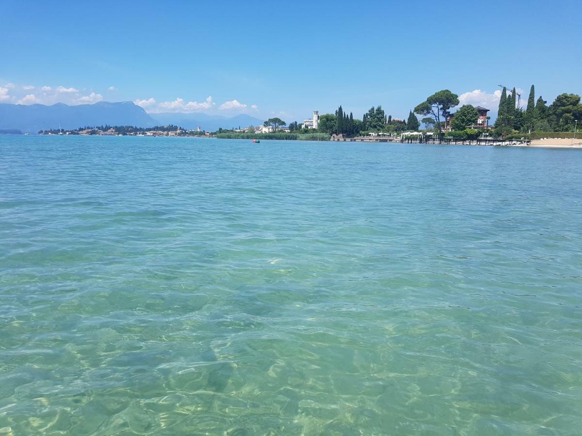 Sky Fort Garda View Sirmione Buitenkant foto